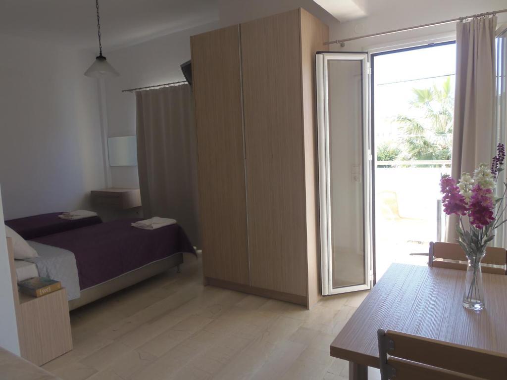 Angelica Studios And Apartments Agia Marina  Bilik gambar