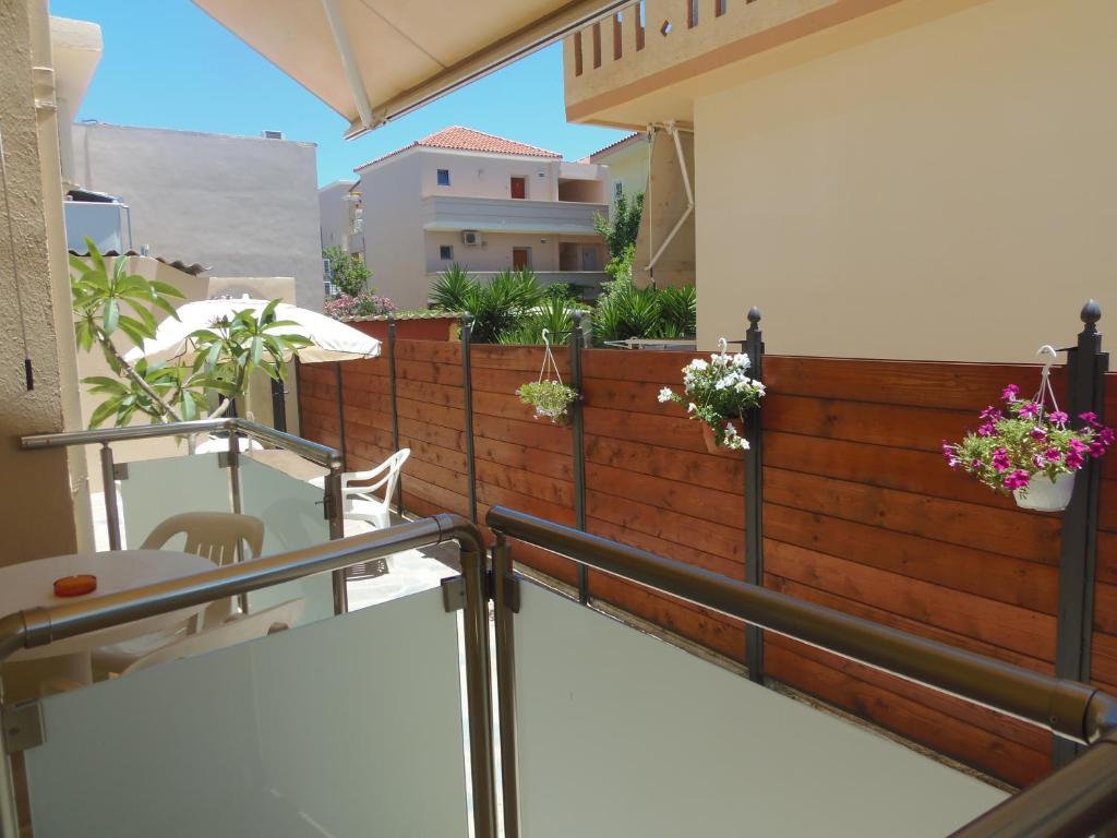 Angelica Studios And Apartments Agia Marina  Bilik gambar
