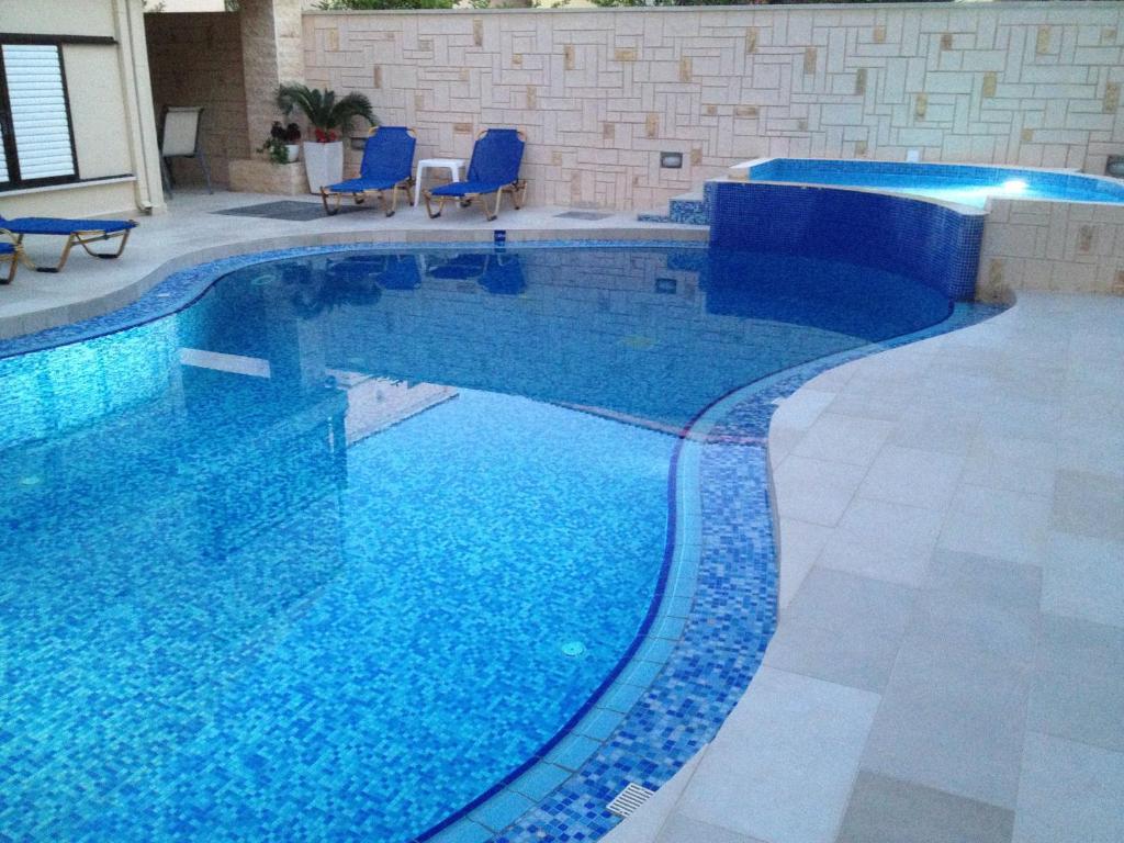 Angelica Studios And Apartments Agia Marina  Luaran gambar