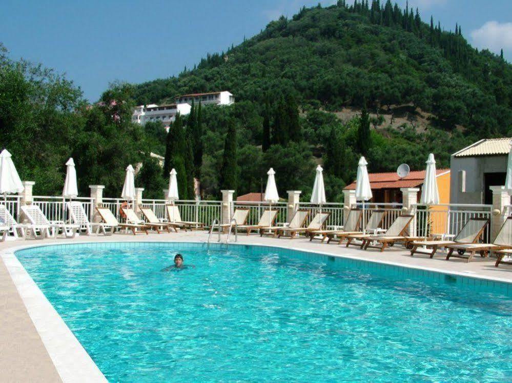 Angelica Studios And Apartments Agia Marina  Luaran gambar