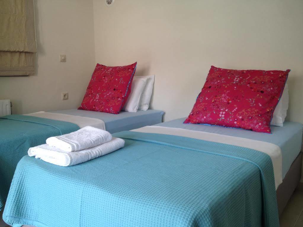 Angelica Studios And Apartments Agia Marina  Luaran gambar