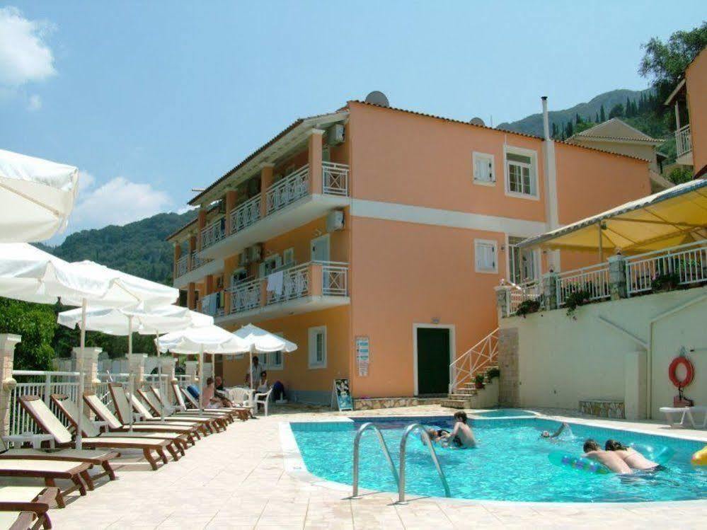 Angelica Studios And Apartments Agia Marina  Luaran gambar