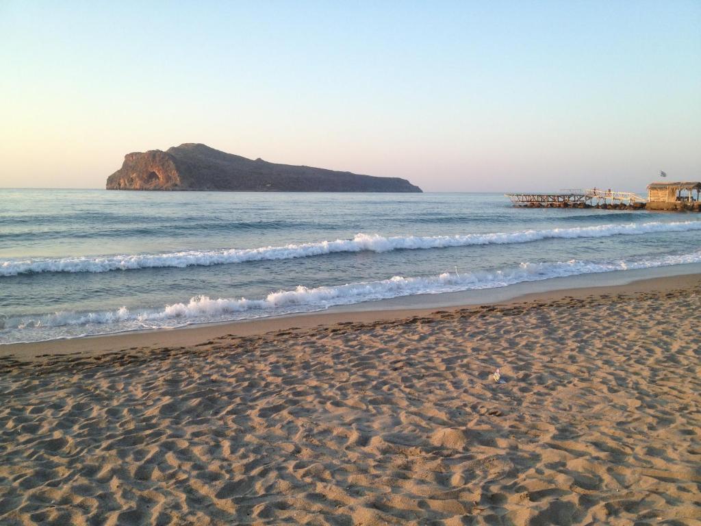 Angelica Studios And Apartments Agia Marina  Luaran gambar